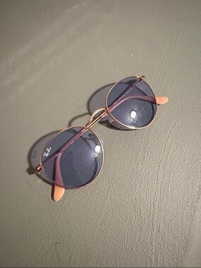 Ray-Ban Round Metal Sunglasses in Rose Gold with Blue Lenses
